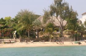 6 room villa by the lagoon