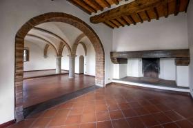 Prestigious Villa in the Tuscan Countryside