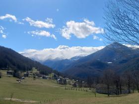 House with exceptional view of the Pyrenees