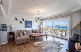 Multi-tiered villa with breathtaking vistas of the Aegean sea and mountains